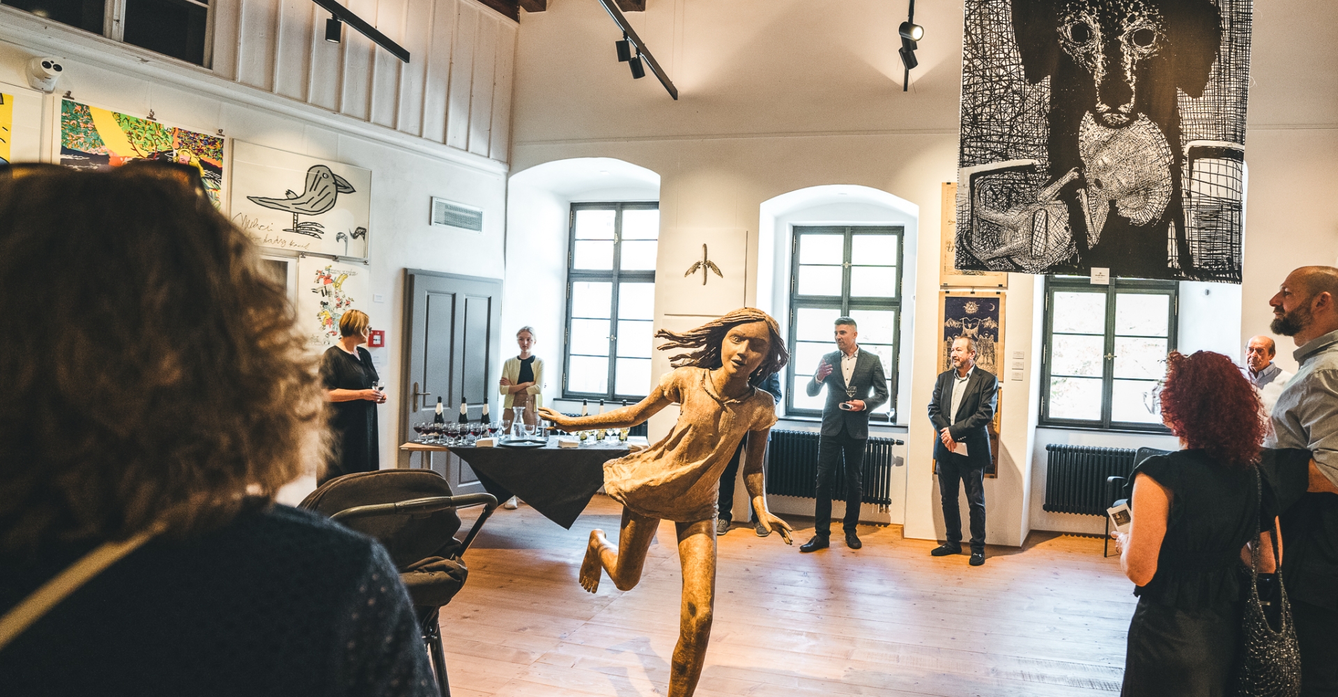 Port 1560 unveils the "Beings" exhibition